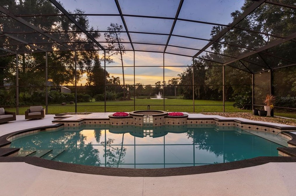 256 New Gate Loop, Lake Mary FL  32746-4126 exterior