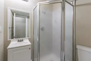 112 S Moss St, Leesburg, FL 34748 - Photo 19