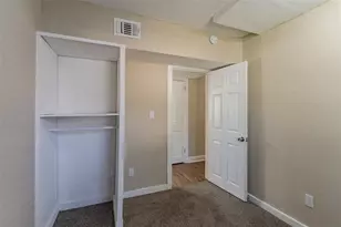 112 S Moss St, Leesburg, FL 34748 - Photo 21