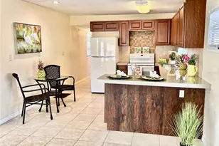 5216 Pineland Ave, Port Orange, FL 32127 - Photo 5