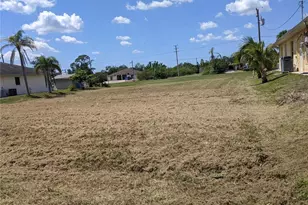 Santurce Ave, North Port, FL 34287 - Photo 1