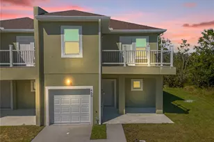 450 Lake Shore Pkwy, Davenport, FL 33896 - Photo 3