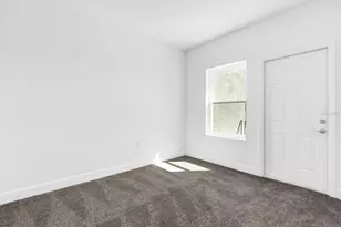 456 Lake Shore Pkwy, Davenport, FL 33896 - Photo 23