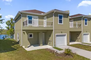 456 Lake Shore Pkwy, Davenport, FL 33896 - Photo 1