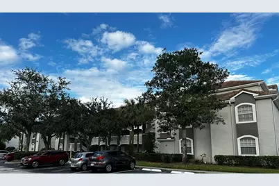 14013 Fairway Island Drive #415, Orlando, FL 32837 - Photo 3