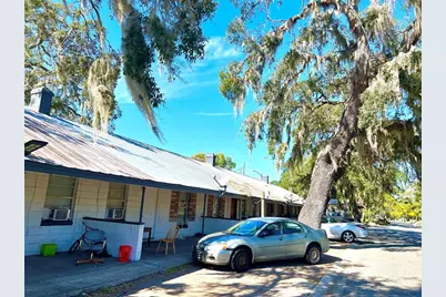 301 S East Street, Leesburg, FL 34748 - Photo 3