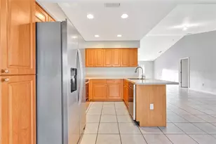 2443 Waterfall Dr, Spring Hill, FL 34608 - Photo 7