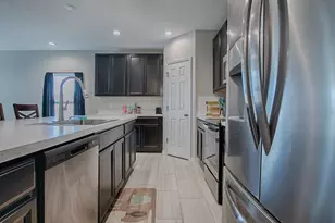 911 Avenal, Davenport, FL 33837 - Photo 11