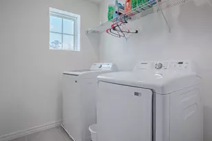 911 Avenal, Davenport, FL 33837 - Photo 25