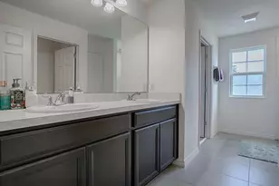 911 Avenal, Davenport, FL 33837 - Photo 29