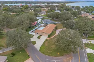 1407 Edgewater Beach Dr, Lakeland, FL 33805 - Photo 29