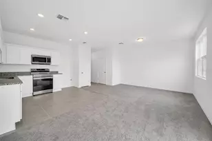 246 Mandovi St, Davenport, FL 33837 - Photo 7