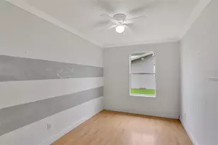 1053 E Hancock Dr, Deltona, FL 32725 - Photo 17