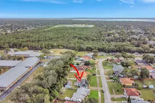 1053 E Hancock Dr, Deltona, FL 32725 - Photo 45