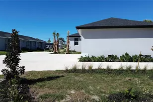 246 Rotonda Blvd, Rotonda West, FL 33947 - Photo 35