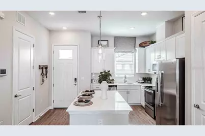 3800 Viceroy Place #Elevate - 1322, Deland, FL 32724 - Photo 9