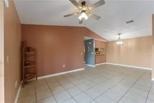 5208 Via Hacienda Cir, Orlando, FL 32839 - Photo 17