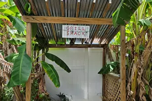 5400 Circle Dr, Weeki Wachee, FL 34607 - Photo 5