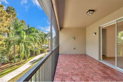 2847 Metro Sevilla Dr #105, Orlando, FL 32835 - Photo 3