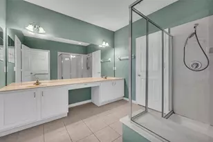 2847 Metro Sevilla Dr, Orlando, FL 32835 - Photo 19