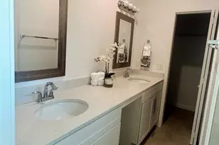 388 Chinaberry Ave, Oviedo, FL 32765 - Photo 17