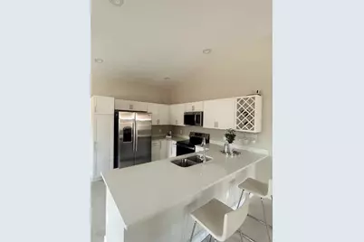 388 Chinaberry Avenue, Oviedo, FL 32765 - Photo 9