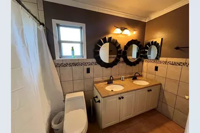 810 E Yorkshire Drive, Deland, FL 32724 - Photo 13