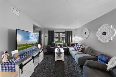 5316 Pebble Beach Drive #E, Orlando, FL 32811 - Photo 9