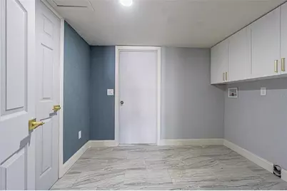 6370 Conniewood Square, New Port Richey, FL 34653 - Photo 11