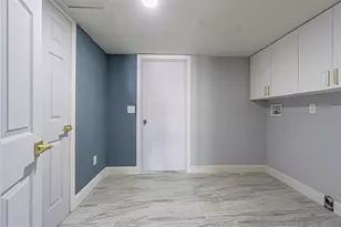 6370 Conniewood Square, New Port Richey, FL 34653 - Photo 11