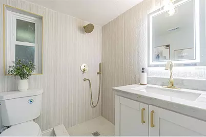 6370 Conniewood Square, New Port Richey, FL 34653 - Photo 13