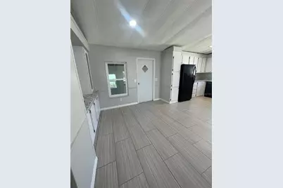 3145 Hidden Lake Drive, Wesley Chapel, FL 33543 - Photo 7