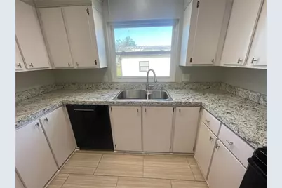 3145 Hidden Lake Drive, Wesley Chapel, FL 33543 - Photo 11