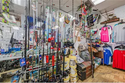 927 N US Highway 1, Fort Pierce, FL 34950 - Photo 59