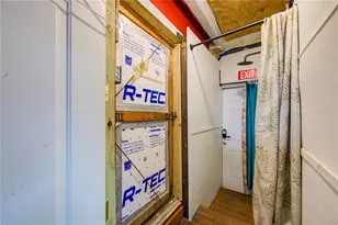 927 N US Hwy 1, Fort Pierce, FL 34950 - Photo 49