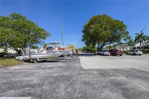 927 N US Hwy 1, Fort Pierce, FL 34950 - Photo 19