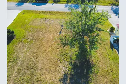 683 Rotonda Circle, Rotonda West, FL 33947 - Photo 13