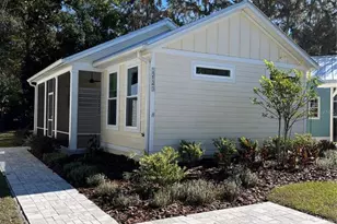 12143 Grand Oak Ln, Oxford, FL 34484 - Photo 1