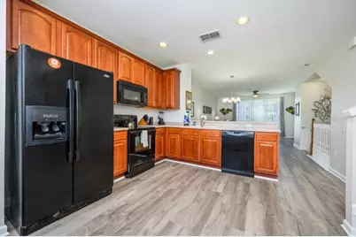 8001 Cool Breeze Drive #121, Orlando, FL 32819 - Photo 9