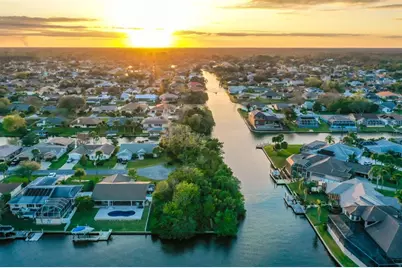 44 Cloverdale Court N, Palm Coast, FL 32137 - Photo 5