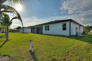 24510 Kingsway Circle, Punta Gorda, FL 33983 - Photo 29