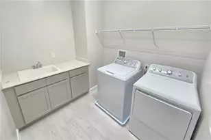 2678 Great Heron Ave, Saint Cloud, FL 34773 - Photo 7