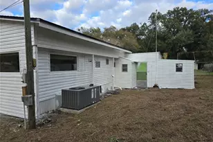 4293 Co Rd 136, Wildwood, FL 34785 - Photo 3