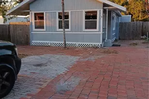 718 New York St, Clearwater, FL 33756 - Photo 1