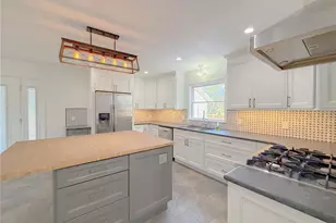 2827 Sanctuary Ln, Winter Garden, FL 34787 - Photo 17