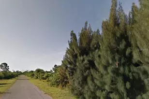 11375 & 11379 5th Ave, Punta Gorda, FL 33955 - Photo 1