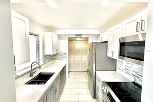 24 Golfs Edge, West Palm Beach, FL 33417 - Photo 7