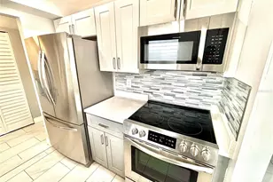 24 Golfs Edge, West Palm Beach, FL 33417 - Photo 5