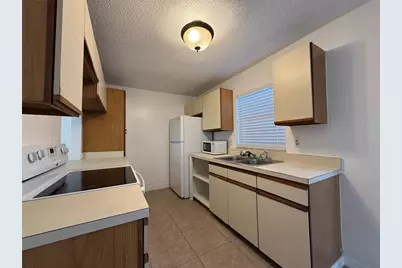 1627 Eagle Creek Circle #36, Orlando, FL 32807 - Photo 11