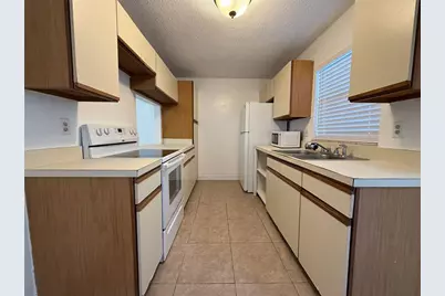 1627 Eagle Creek Circle #36, Orlando, FL 32807 - Photo 17